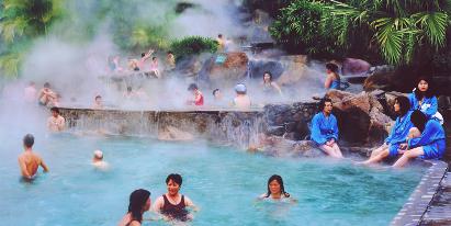 【清遠(yuǎn)2天 A線(xiàn)】<清遠(yuǎn)山其洞度假村、泡森林溫泉、筆架山青龍峽漂流+千谷溪瀑布、花卉越野2日?qǐng)F(tuán)>